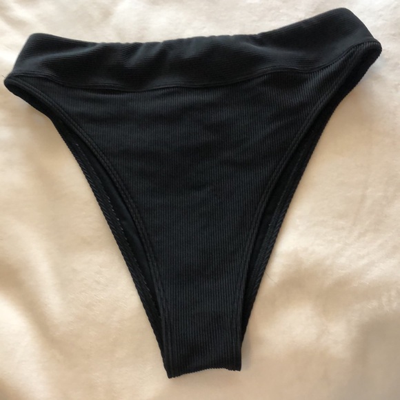 Abercrombie and fitch black ribbed 2 piece suit size small - Picture 2 of 9